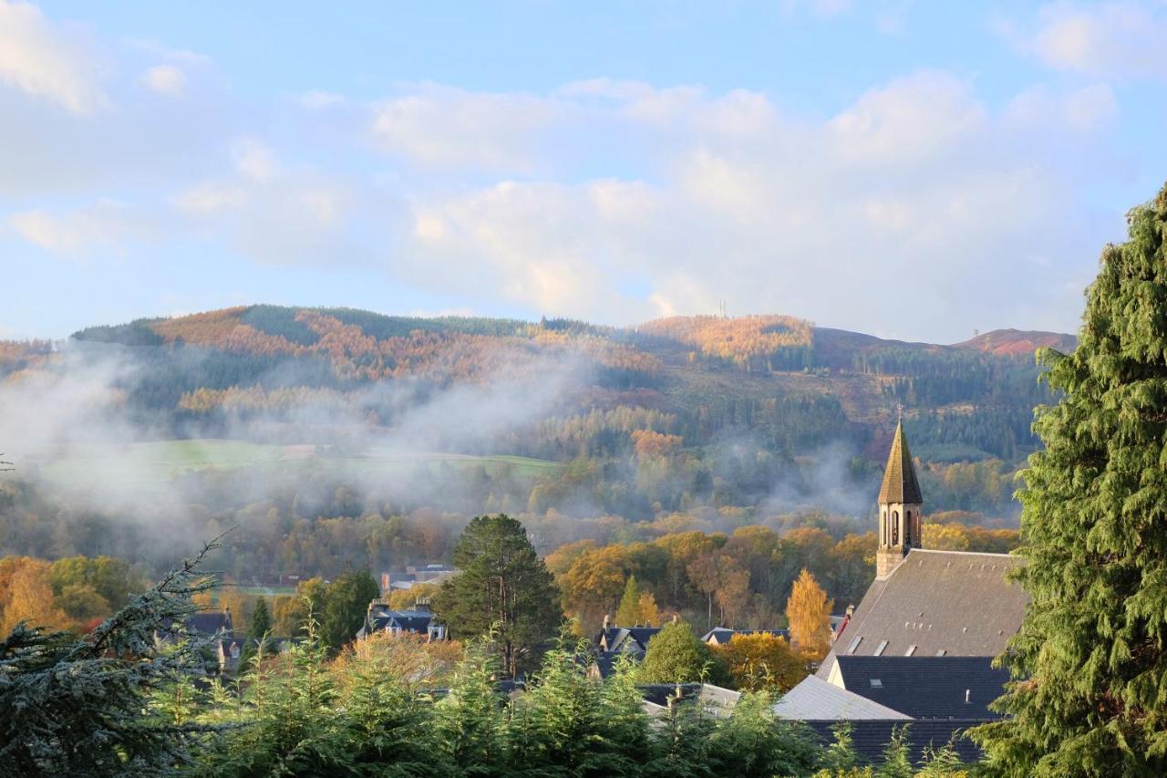 Knockendarroch Hotel Pitlochry Eksteriør billede